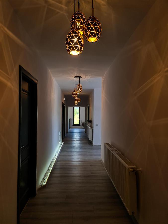 Pensiunea Lavanda, Piatra-Neamt Piatra Neamţ Exterior foto