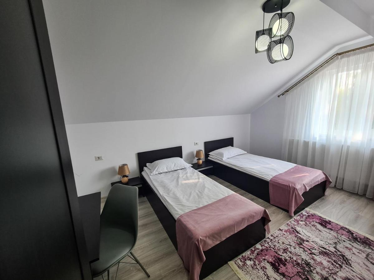 Pensiunea Lavanda, Piatra-Neamt Piatra Neamţ Exterior foto