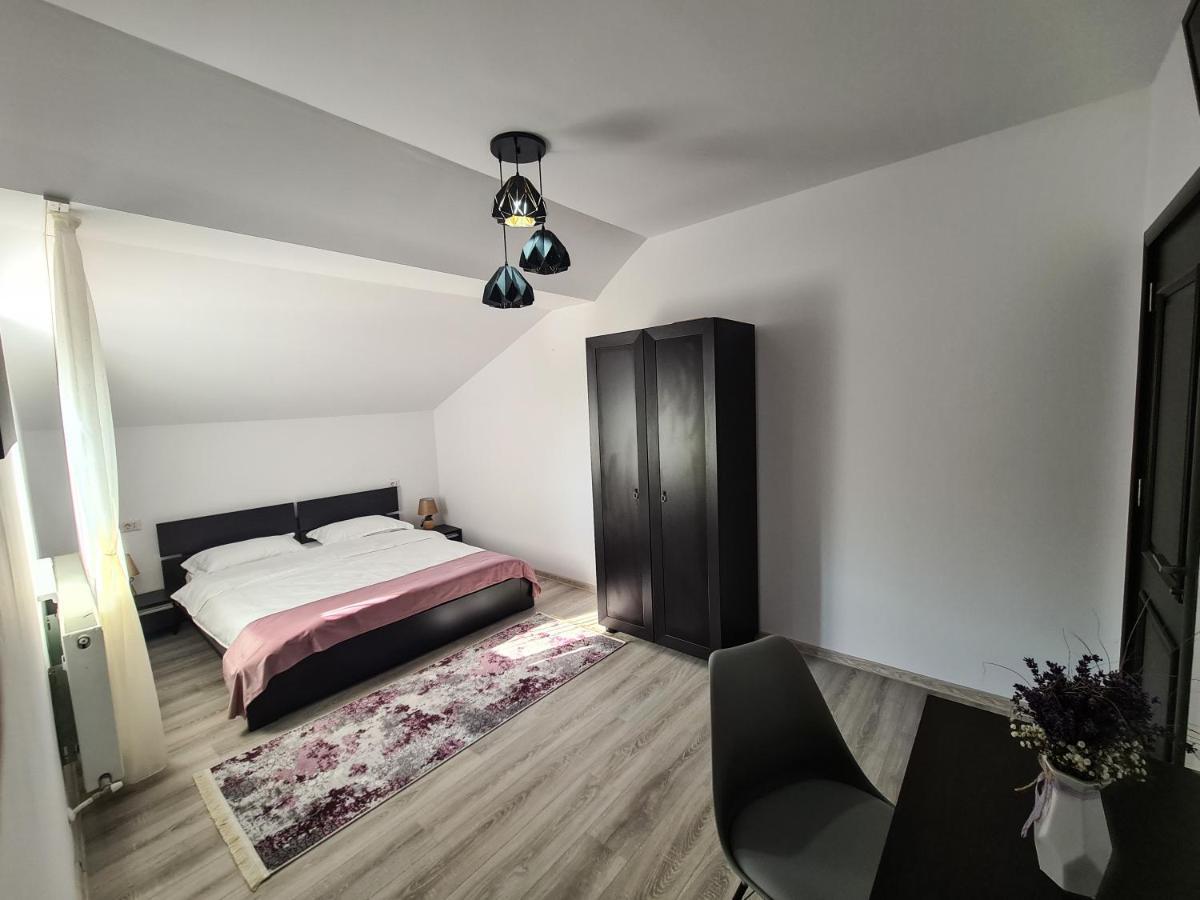 Pensiunea Lavanda, Piatra-Neamt Piatra Neamţ Exterior foto